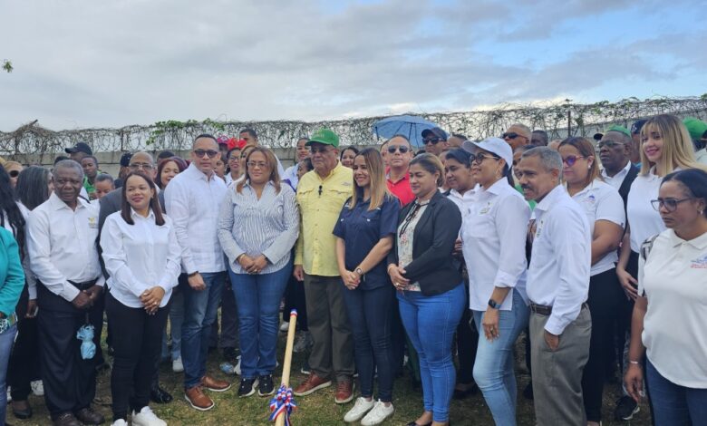 DIGECAC inicia construcción de parador fotográfico en la carretera Mella con autopista de Samaná